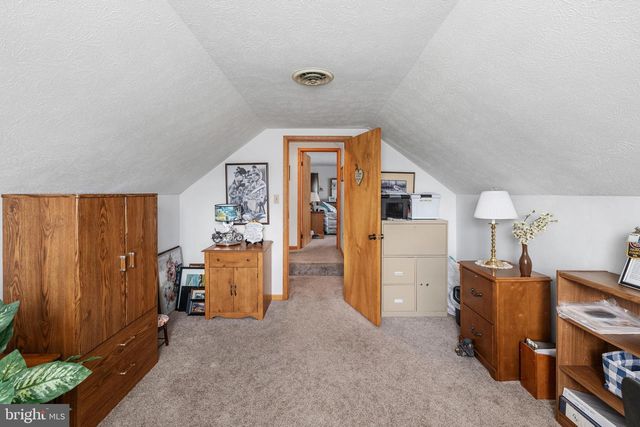 908 JONATHAN ST, Woodstock, VA 22664