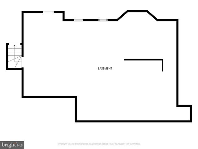 908 JONATHAN ST, Woodstock, VA 22664
