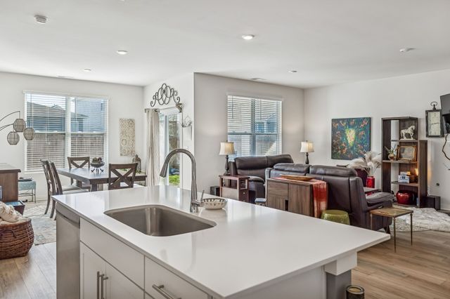 1216 Inverness Pass, Lebanon, TN 37087