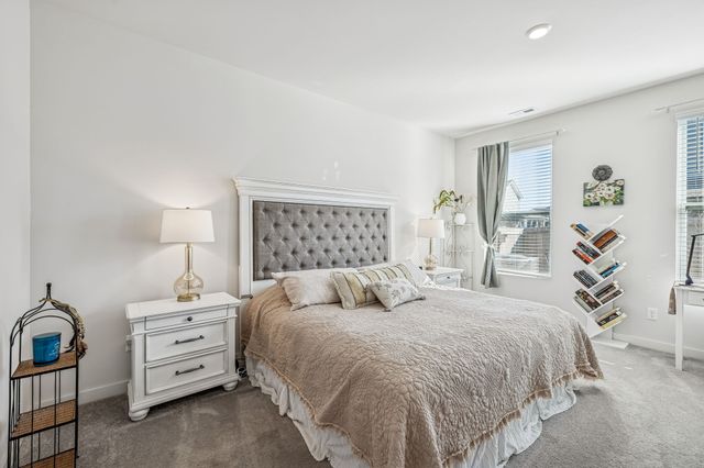 1216 Inverness Pass, Lebanon, TN 37087