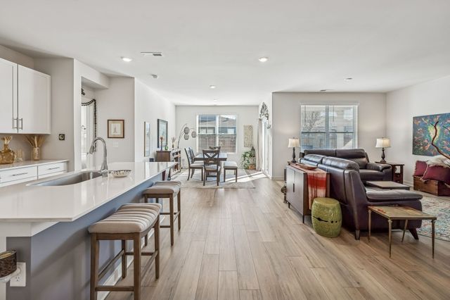 1216 Inverness Pass, Lebanon, TN 37087