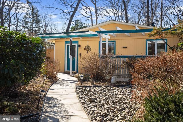 11702 COLLEGE VIEW DR, Silver Spring, MD 20902