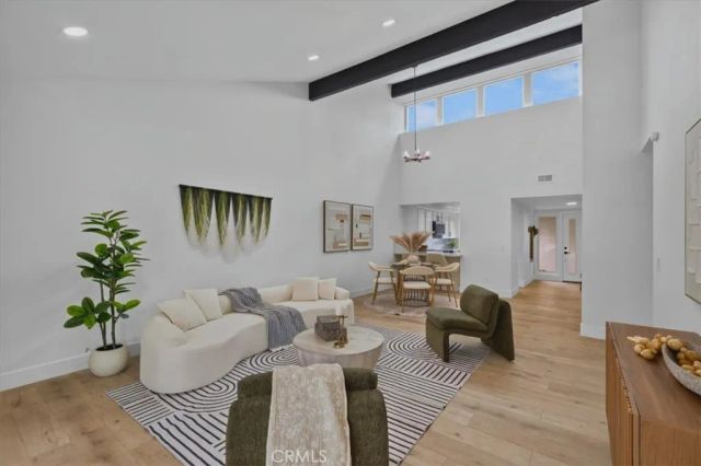 27 Dogwood South, Irvine, CA 92612