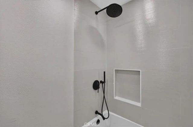 27 Dogwood South, Irvine, CA 92612