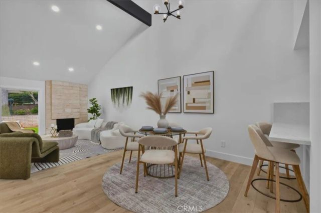 27 Dogwood South, Irvine, CA 92612
