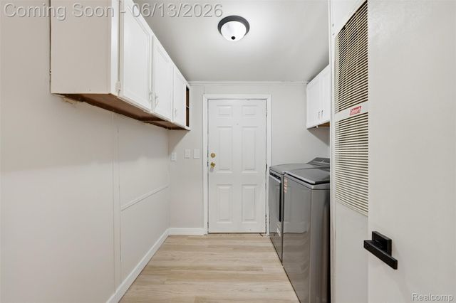4420 Dublin Road, Burton, MI 48529