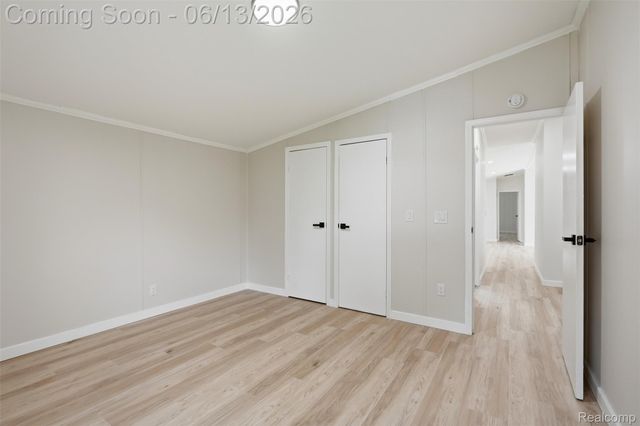 4420 Dublin Road, Burton, MI 48529