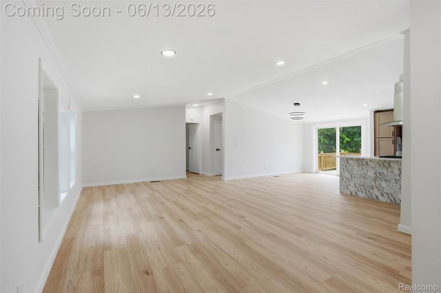 4420 Dublin Road, Burton, MI 48529