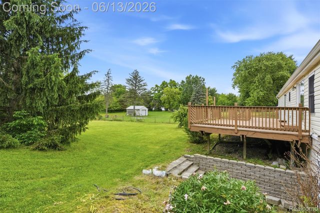 4420 Dublin Road, Burton, MI 48529