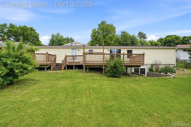4420 Dublin Road, Burton, MI 48529