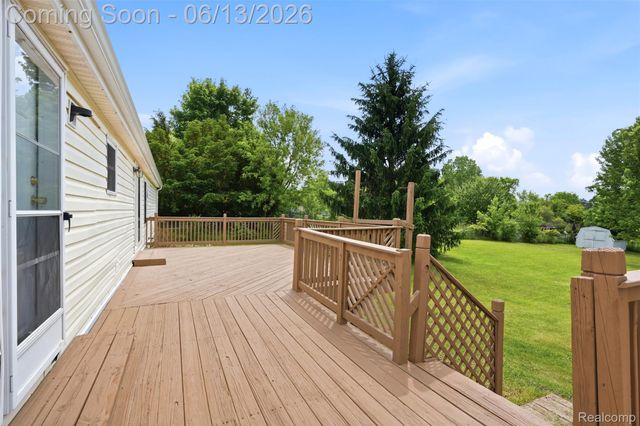 4420 Dublin Road, Burton, MI 48529