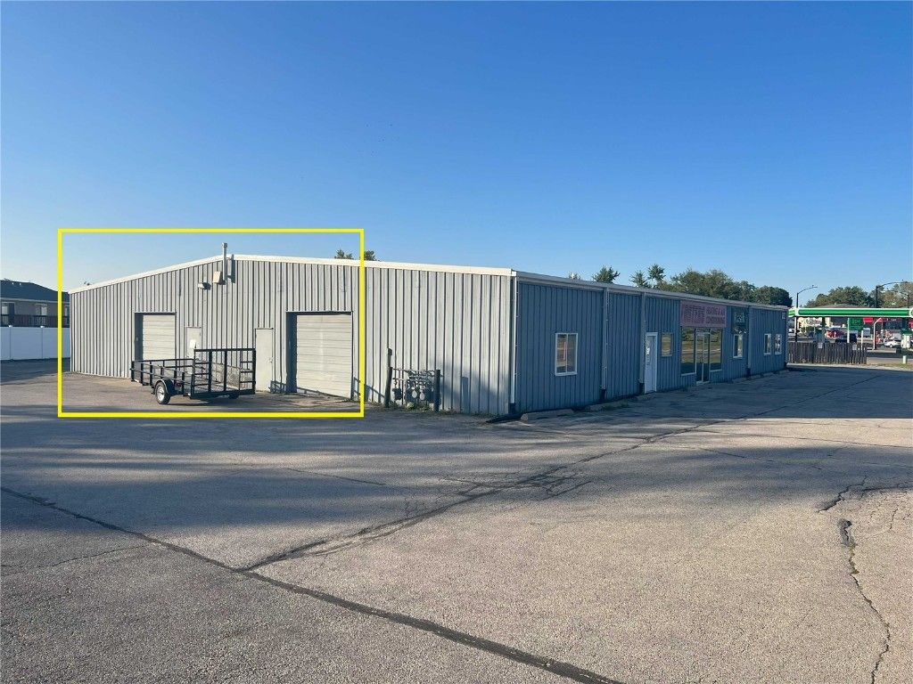 1040 E Post Road 4, Marion, IA 52302