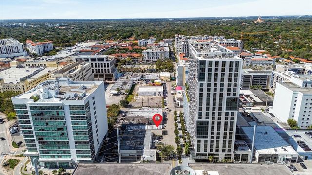 3838 Shipping Avenue, Miami, FL 33146