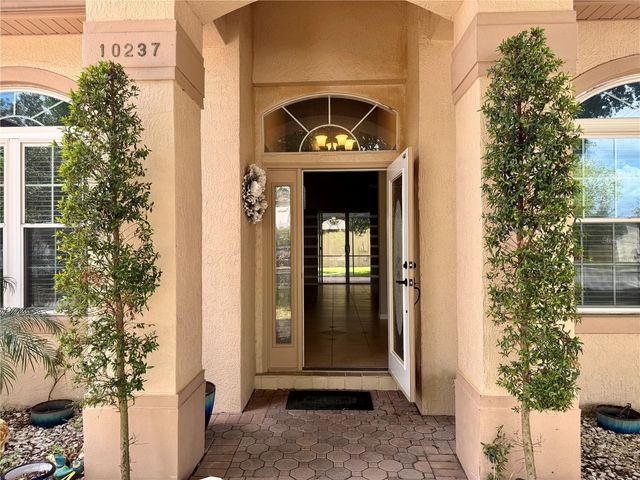 10237 FACET COURT, Orlando, FL 32836