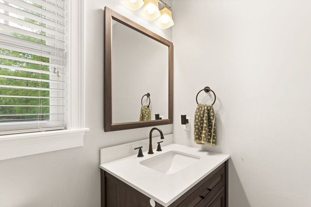 116 Center Street, Easton, MA 02356