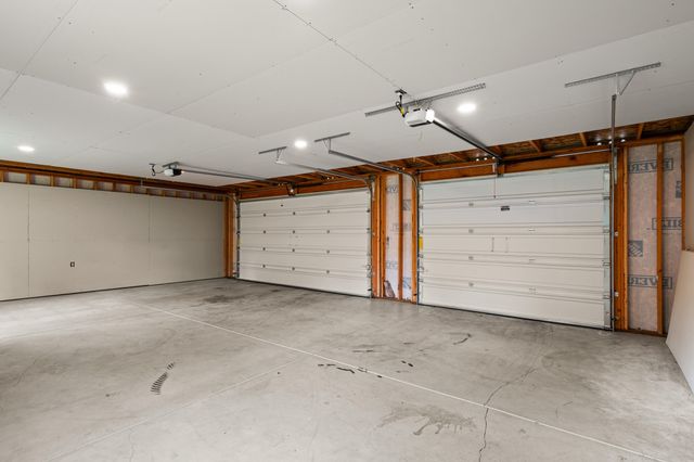 198 Hessar Street, Grants Pass, OR 97527