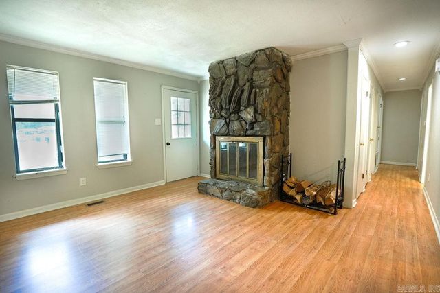 32 Meadowlark Drive, Cabot, AR 72023
