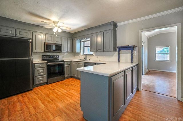 32 Meadowlark Drive, Cabot, AR 72023