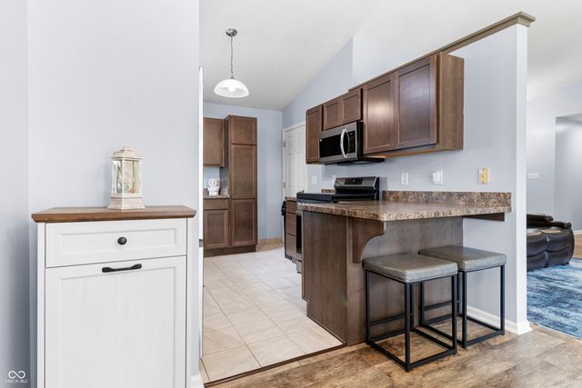 1015 Candlestick Drive, Lebanon, IN 46052