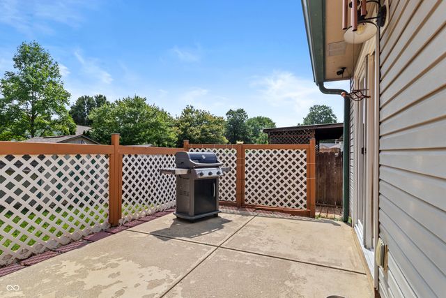 1015 Candlestick Drive, Lebanon, IN 46052