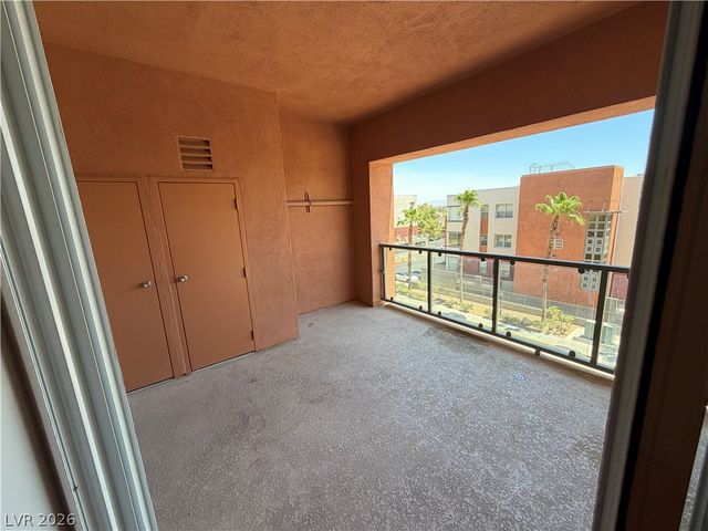 55 AGATE Avenue 409, Las Vegas, NV 89123