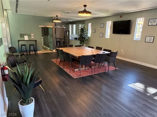 55 AGATE Avenue 409, Las Vegas, NV 89123