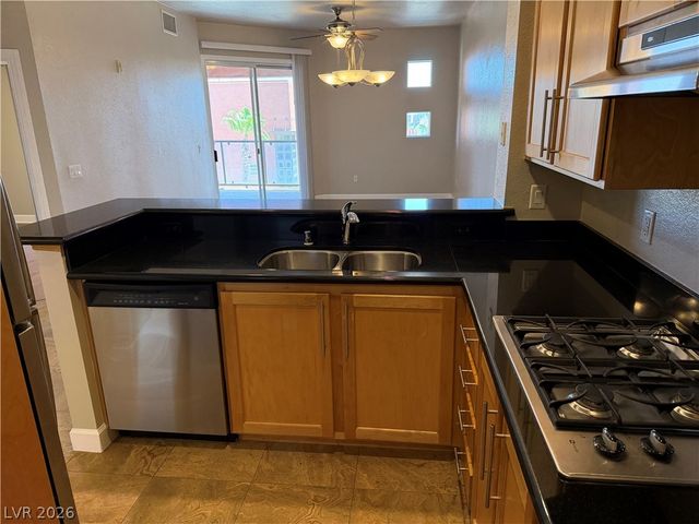 55 AGATE Avenue 409, Las Vegas, NV 89123