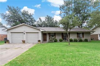 1212 King Arthur Circle, College Station, TX 77840