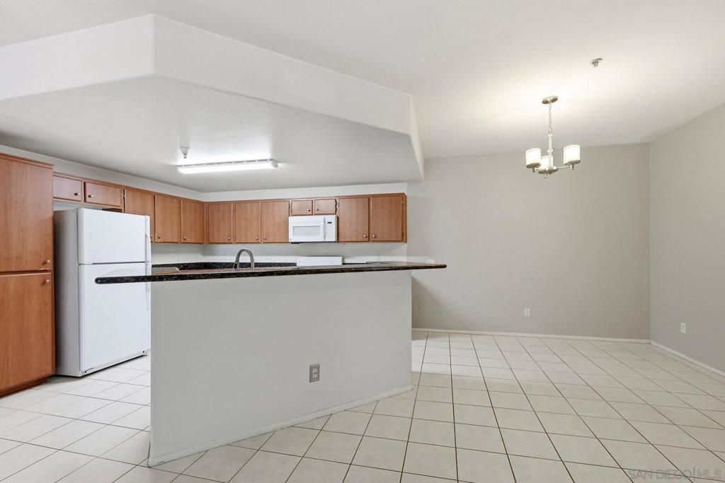 Image 8 of property listing at 31369 David, Temecula, CA 92592