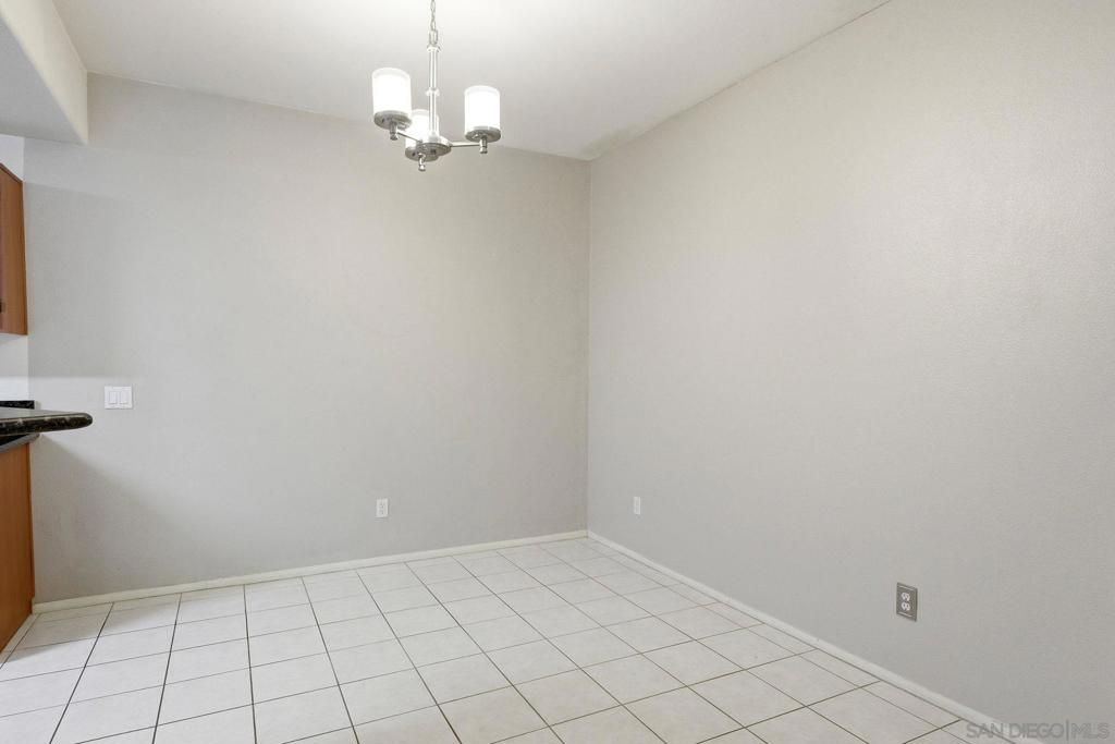 Image 9 of property listing at 31369 David, Temecula, CA 92592