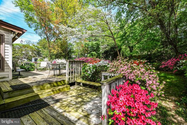 2333 N EDISON ST, Arlington, VA 22207