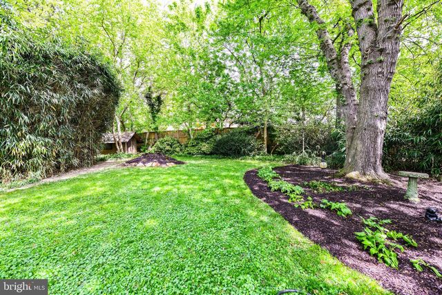 2333 N EDISON ST, Arlington, VA 22207
