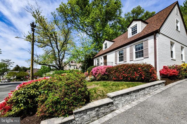 2333 N EDISON ST, Arlington, VA 22207