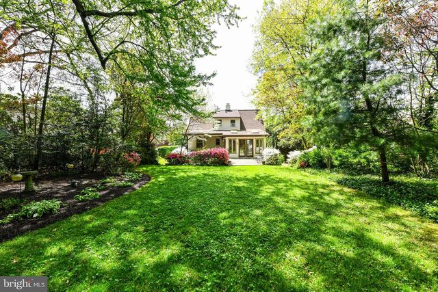 2333 N EDISON ST, Arlington, VA 22207