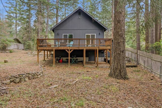 217 Pony Trail, Mount Shasta, CA 96067