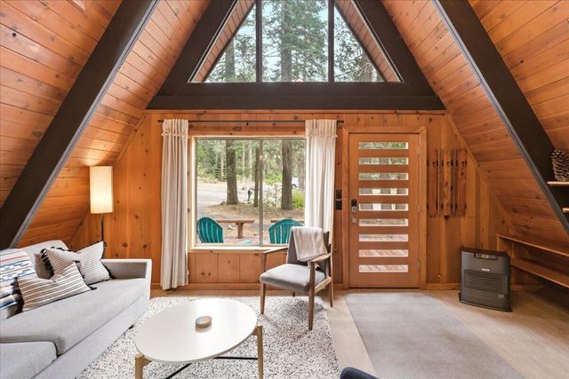 217 Pony Trail, Mount Shasta, CA 96067