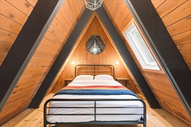 217 Pony Trail, Mount Shasta, CA 96067