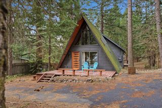 217 Pony Trail, Mount Shasta, CA 96067