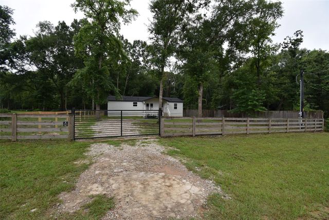 26257 Red Oak Lane, Magnolia, TX 77355
