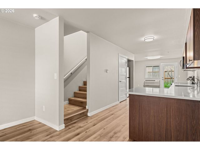8300 Se Flavel St, Portland, OR 97266