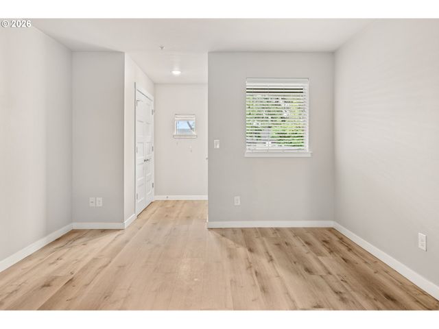8300 Se Flavel St, Portland, OR 97266