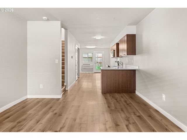 8300 Se Flavel St, Portland, OR 97266