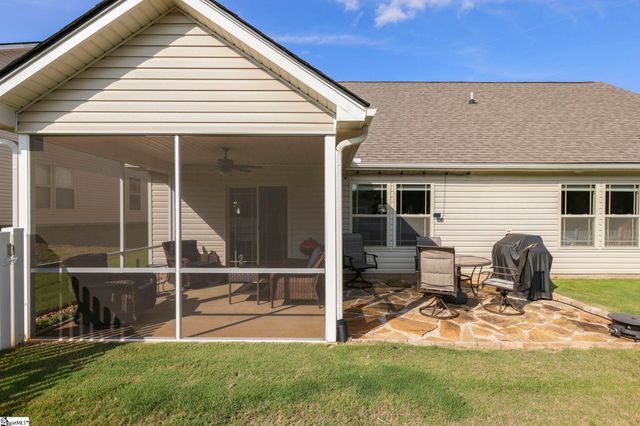 316 Dogwood Trail, Campobello, SC 29322