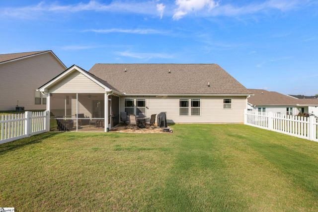 316 Dogwood Trail, Campobello, SC 29322