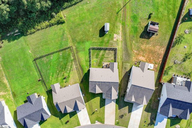316 Dogwood Trail, Campobello, SC 29322