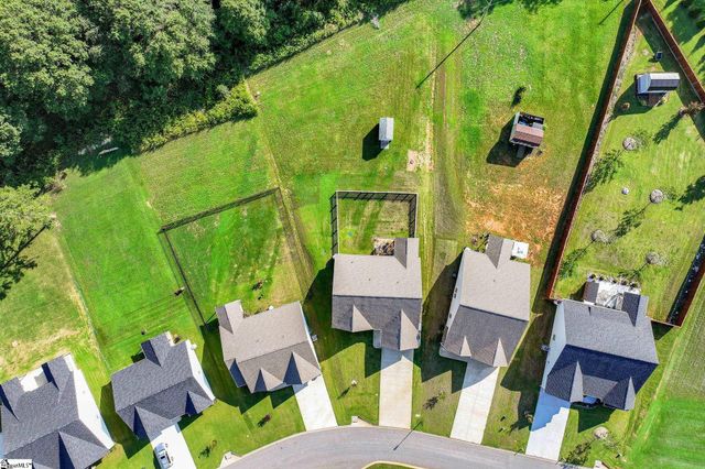 316 Dogwood Trail, Campobello, SC 29322