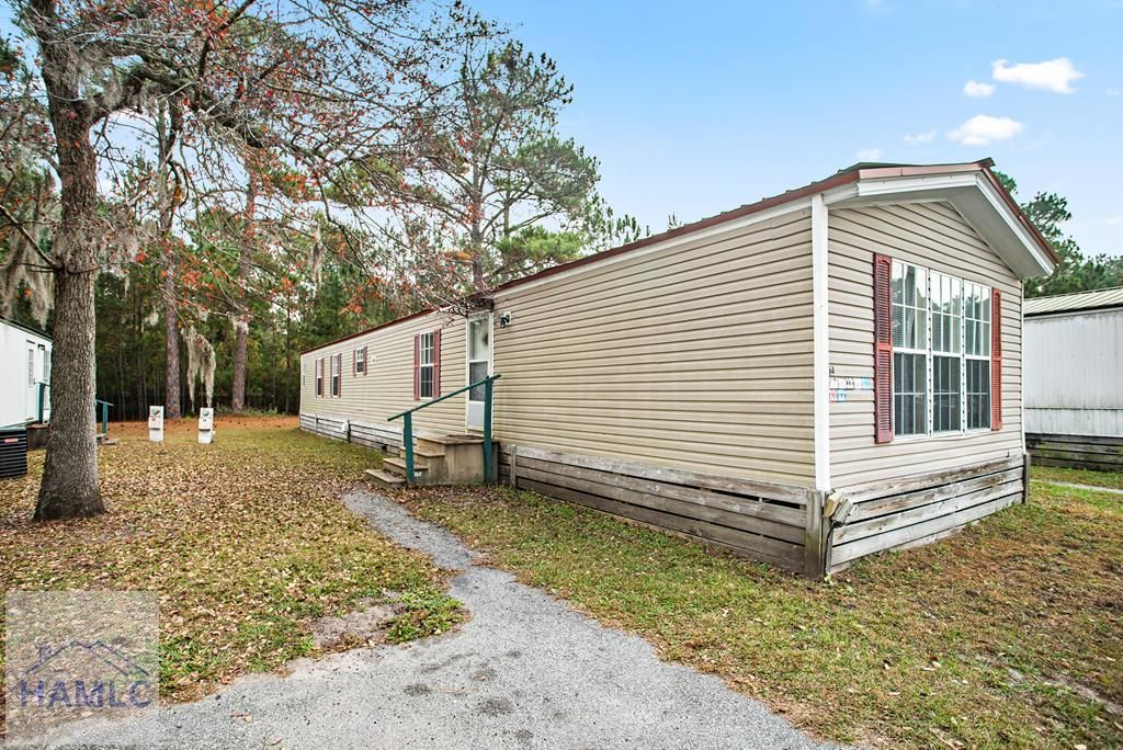 1134 Kelly Drive, Hinesville, GA 31313