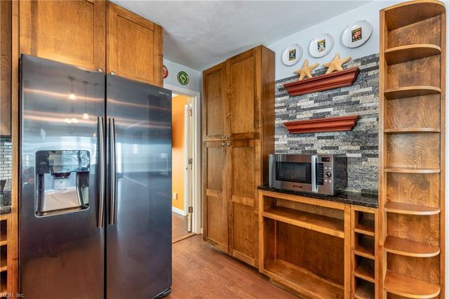 4603 Ocean View AVE, Virginia Beach, VA 23455