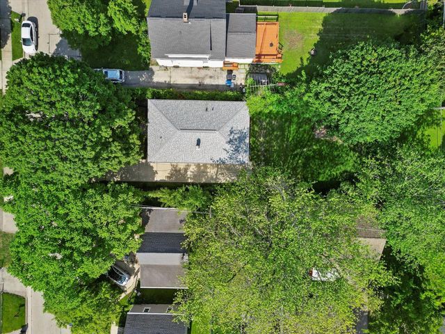 1416 Plainfield AVENUE, Mount Pleasant, WI 53403