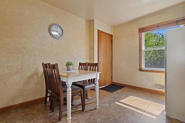 1416 Plainfield AVENUE, Mount Pleasant, WI 53403